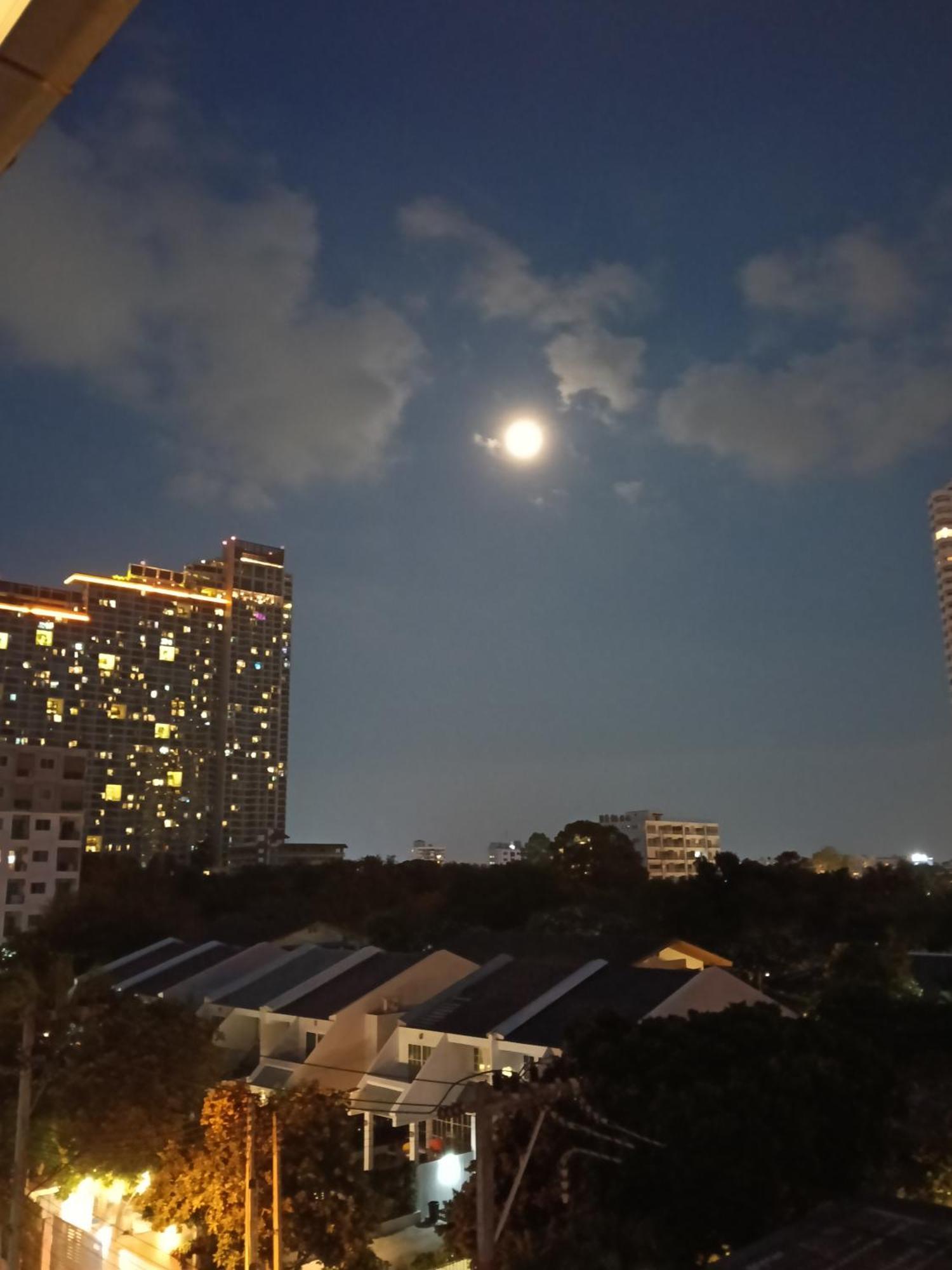 Mandala Beach Villa Jomtiean Haat Jomtien Eksteriør bilde